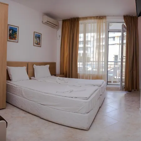 Apartment Sunset Studio In With Pool, Spa, Gym And Parking *